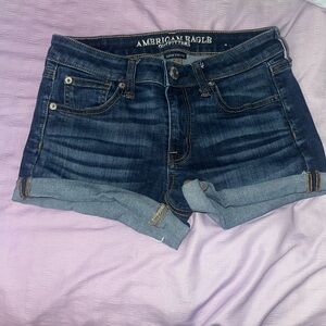 American Eagle bootie shorts